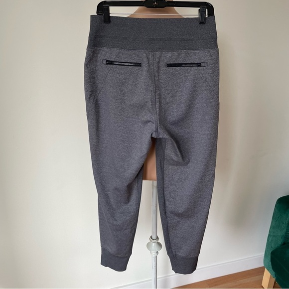Athleta Heather Gray SCULPTEK Venice Mid Rise Jogger Pants 597888 EUC Size M - Picture 5 of 12